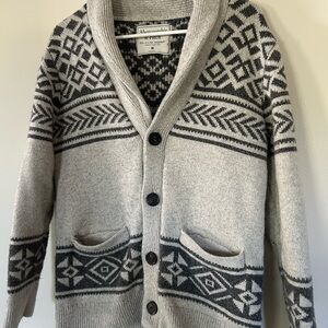 Abercrombie & Fitch Gray Patterned Cardigan